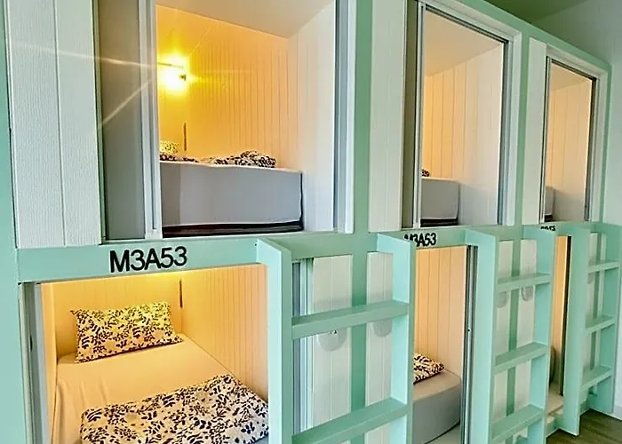 فندق Easy Monday Khaosan 2*